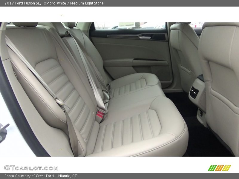 Oxford White / Medium Light Stone 2017 Ford Fusion SE