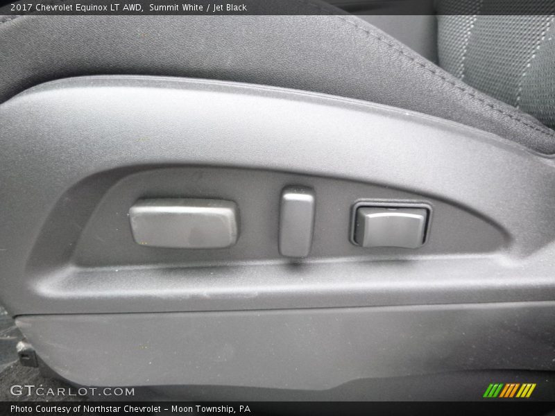Summit White / Jet Black 2017 Chevrolet Equinox LT AWD