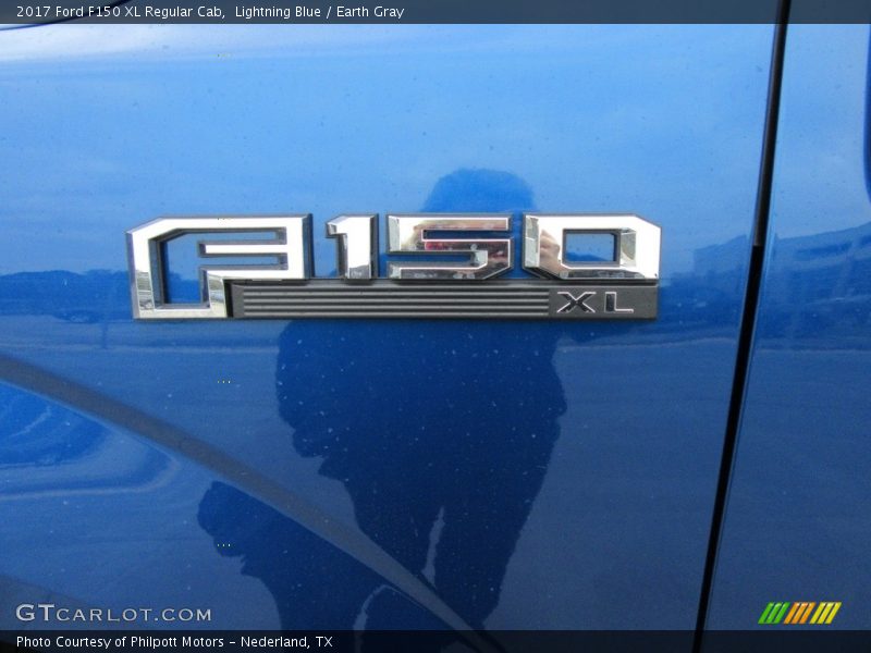 Lightning Blue / Earth Gray 2017 Ford F150 XL Regular Cab