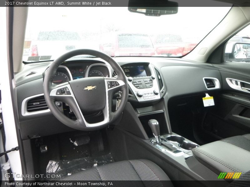Summit White / Jet Black 2017 Chevrolet Equinox LT AWD