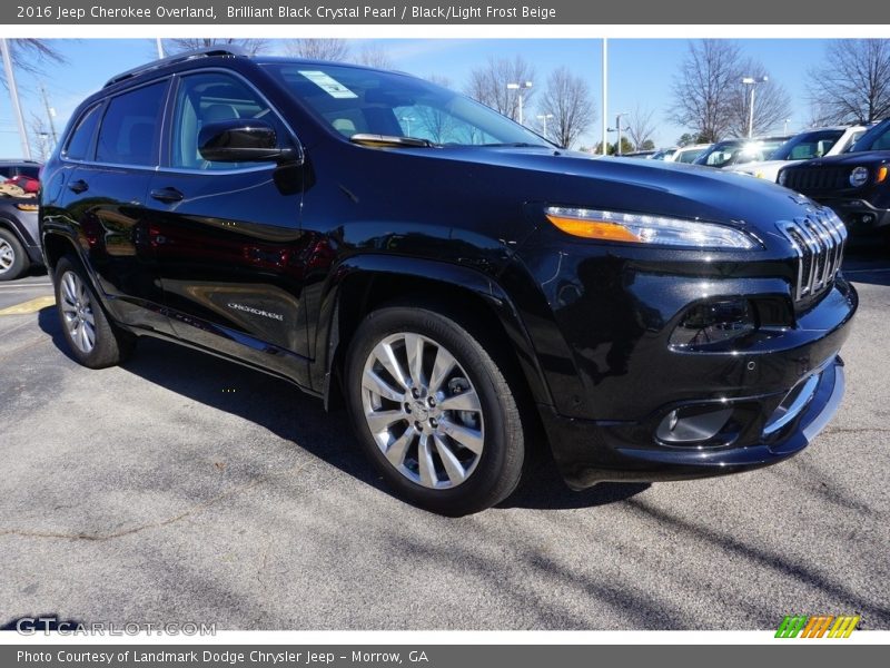 Brilliant Black Crystal Pearl / Black/Light Frost Beige 2016 Jeep Cherokee Overland