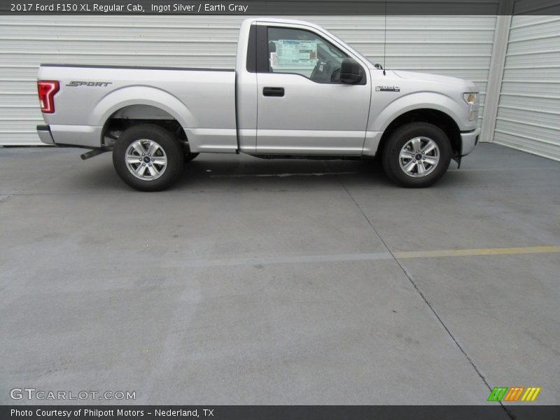 Ingot Silver / Earth Gray 2017 Ford F150 XL Regular Cab