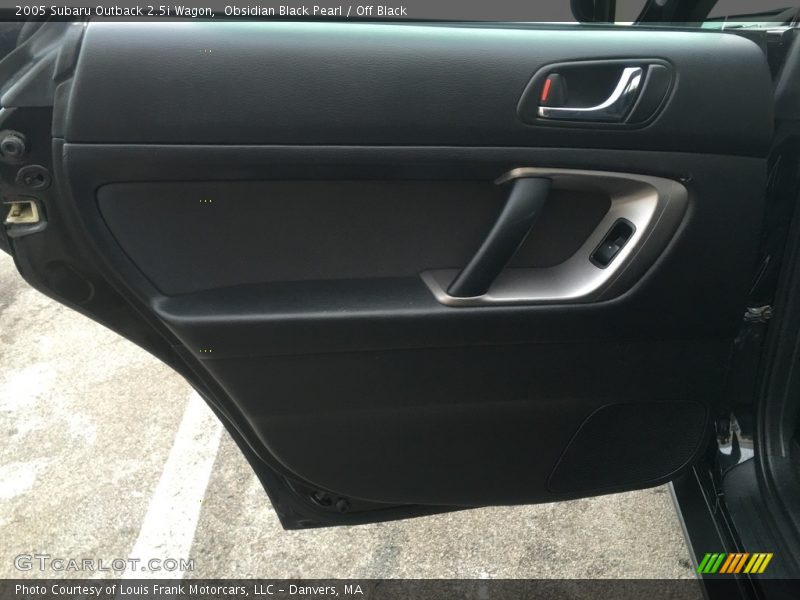 Obsidian Black Pearl / Off Black 2005 Subaru Outback 2.5i Wagon