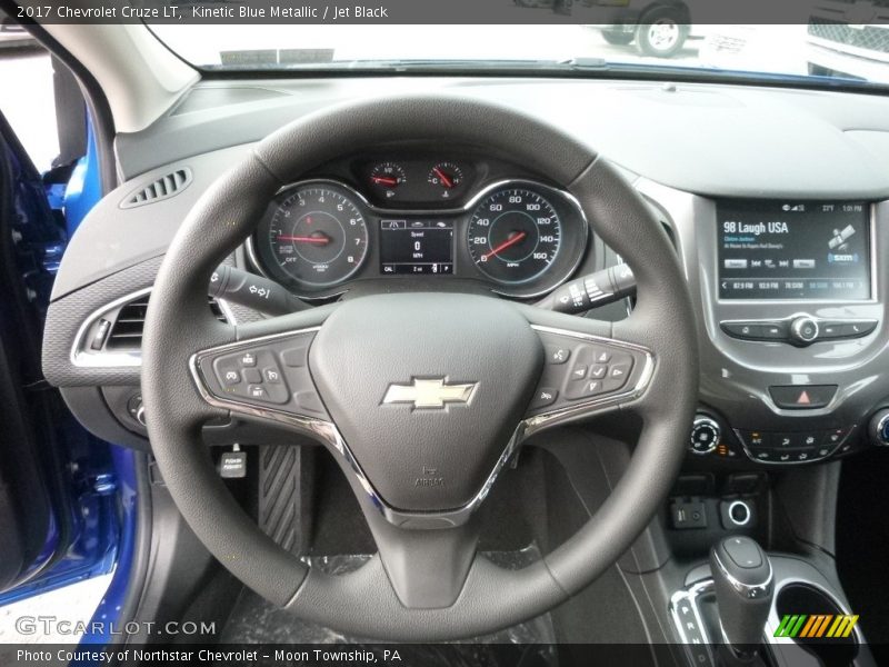 Kinetic Blue Metallic / Jet Black 2017 Chevrolet Cruze LT