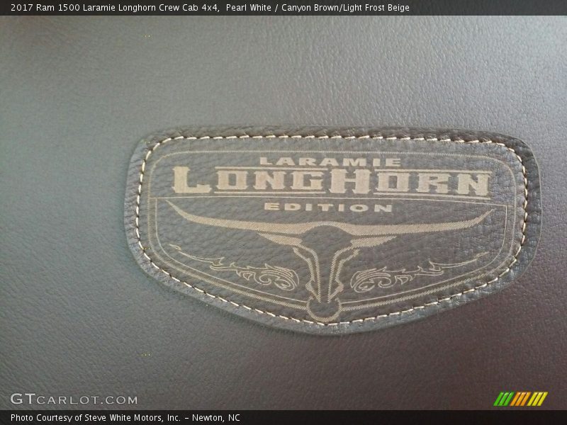  2017 1500 Laramie Longhorn Crew Cab 4x4 Logo