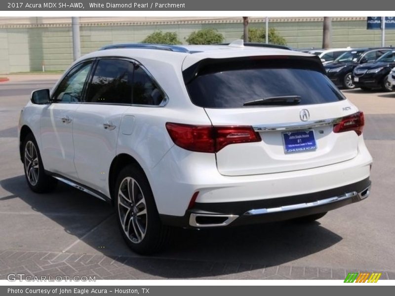 White Diamond Pearl / Parchment 2017 Acura MDX SH-AWD