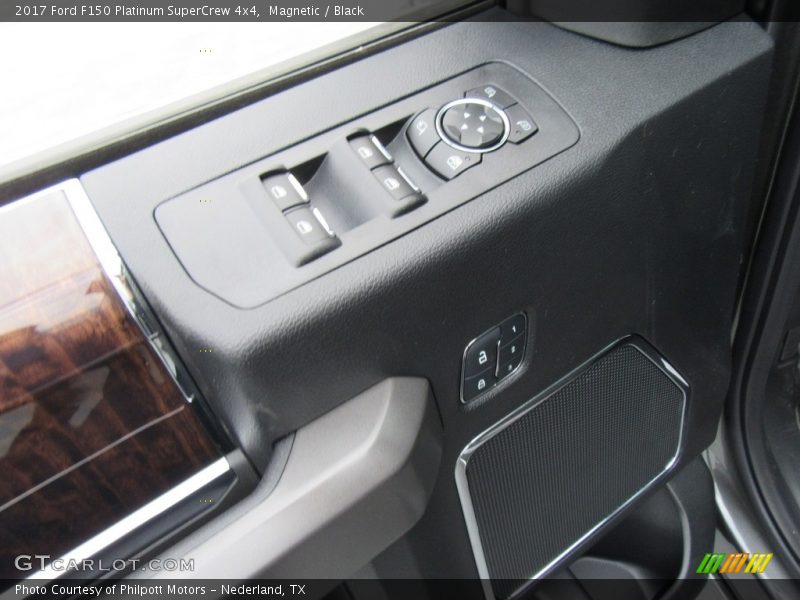 Magnetic / Black 2017 Ford F150 Platinum SuperCrew 4x4