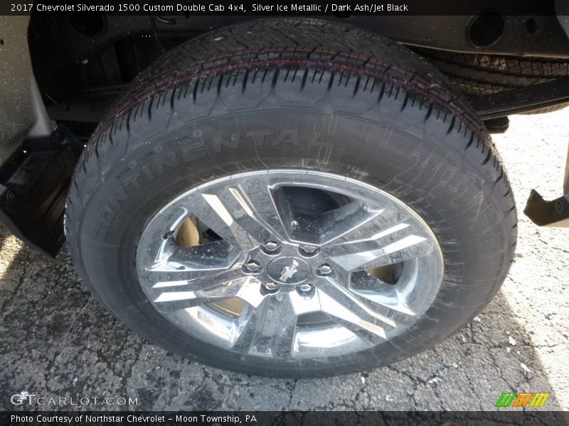 Silver Ice Metallic / Dark Ash/Jet Black 2017 Chevrolet Silverado 1500 Custom Double Cab 4x4