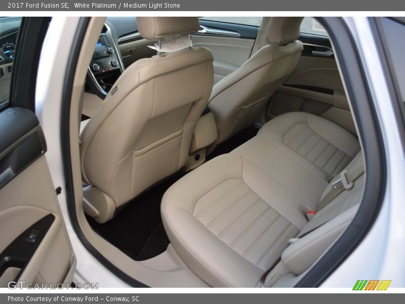 White Platinum / Medium Light Stone 2017 Ford Fusion SE