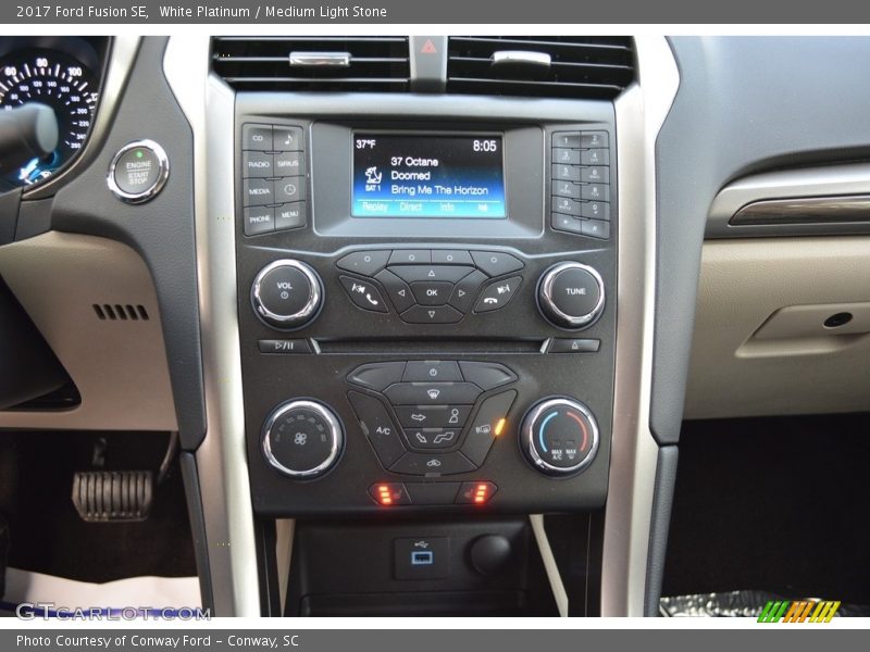White Platinum / Medium Light Stone 2017 Ford Fusion SE