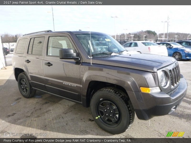 Granite Crystal Metallic / Dark Slate Gray 2017 Jeep Patriot Sport 4x4