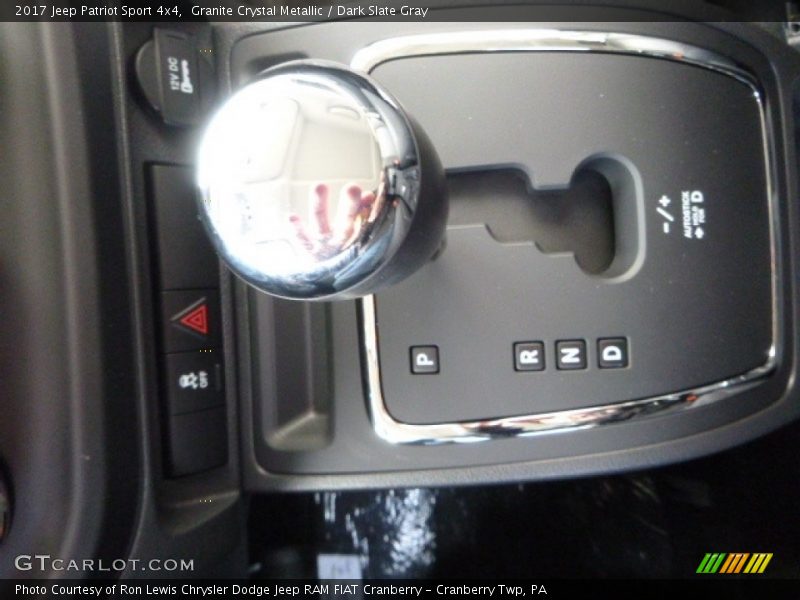 Granite Crystal Metallic / Dark Slate Gray 2017 Jeep Patriot Sport 4x4