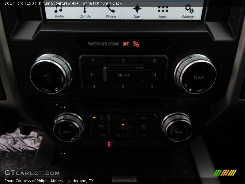 White Platinum / Black 2017 Ford F150 Platinum SuperCrew 4x4