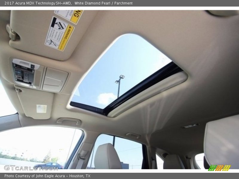 White Diamond Pearl / Parchment 2017 Acura MDX Technology SH-AWD