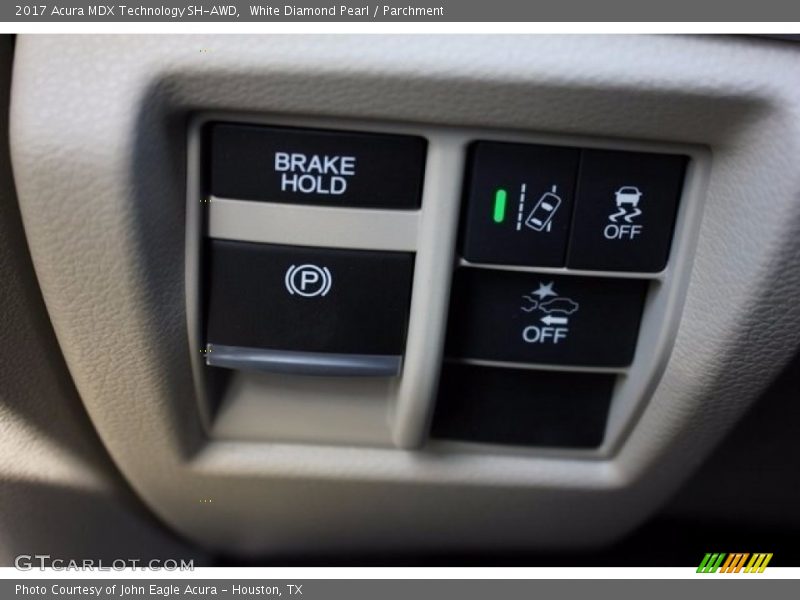 White Diamond Pearl / Parchment 2017 Acura MDX Technology SH-AWD
