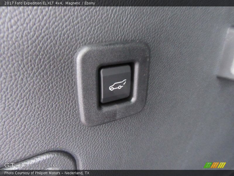 Magnetic / Ebony 2017 Ford Expedition EL XLT 4x4