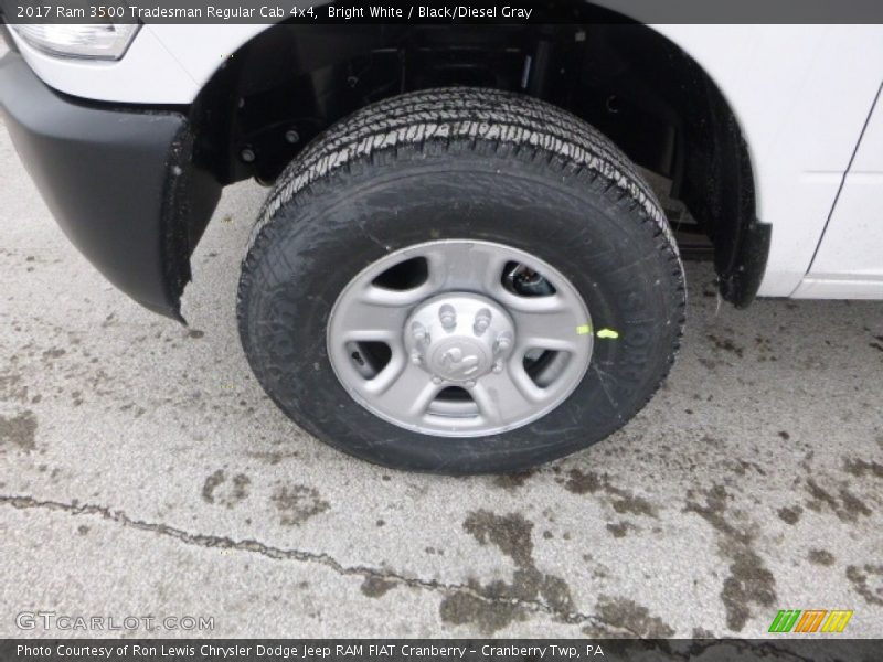 Bright White / Black/Diesel Gray 2017 Ram 3500 Tradesman Regular Cab 4x4