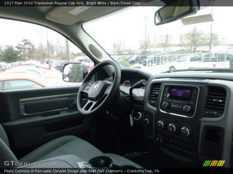 Bright White / Black/Diesel Gray 2017 Ram 3500 Tradesman Regular Cab 4x4