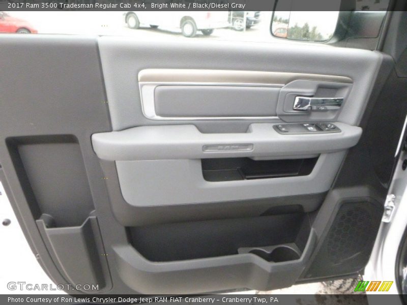 Bright White / Black/Diesel Gray 2017 Ram 3500 Tradesman Regular Cab 4x4