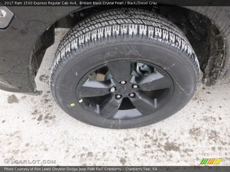 Brilliant Black Crystal Pearl / Black/Diesel Gray 2017 Ram 1500 Express Regular Cab 4x4