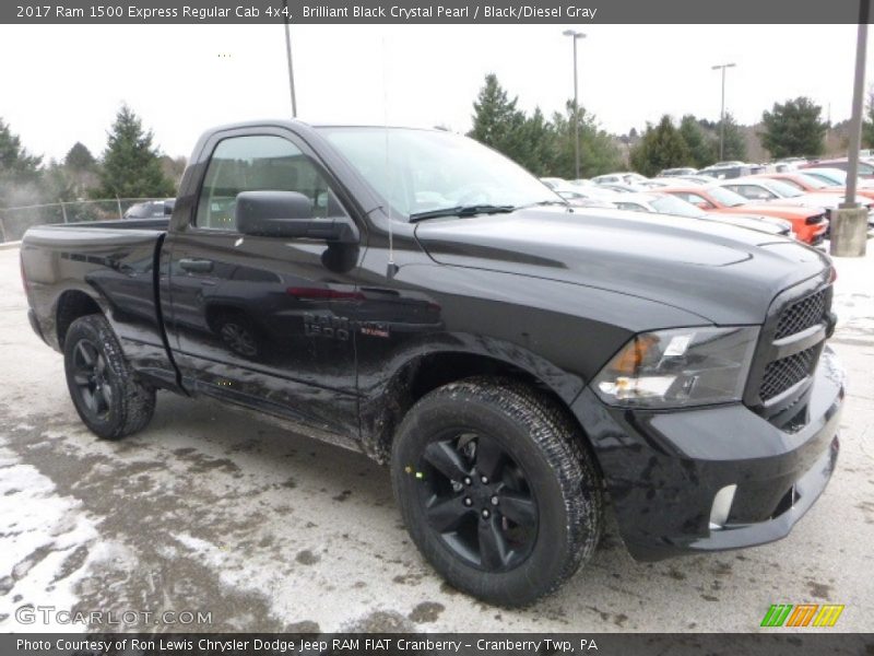 Brilliant Black Crystal Pearl / Black/Diesel Gray 2017 Ram 1500 Express Regular Cab 4x4