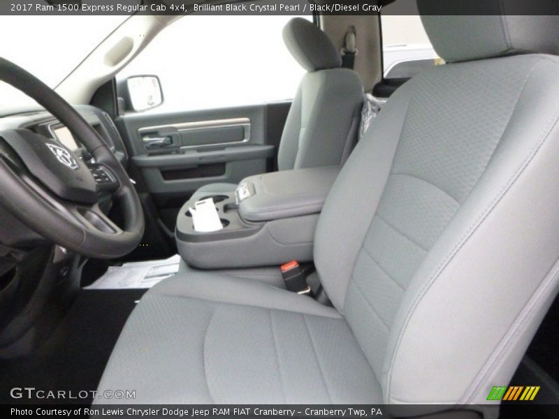 Brilliant Black Crystal Pearl / Black/Diesel Gray 2017 Ram 1500 Express Regular Cab 4x4