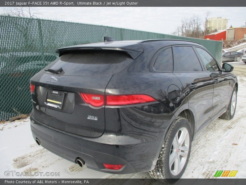 Ultimate Black / Jet w/Light Oyster 2017 Jaguar F-PACE 35t AWD R-Sport