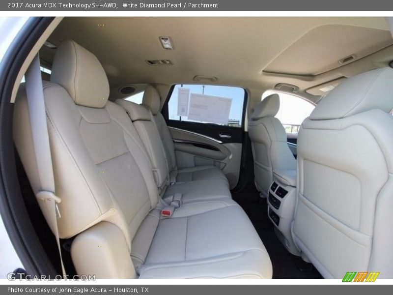 White Diamond Pearl / Parchment 2017 Acura MDX Technology SH-AWD