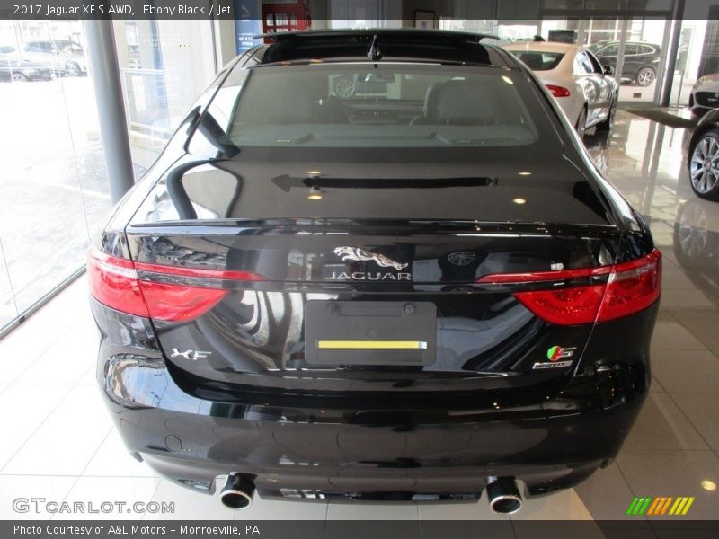 Ebony Black / Jet 2017 Jaguar XF S AWD