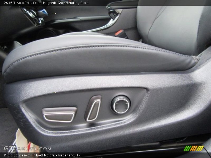Magnetic Gray Metallic / Black 2016 Toyota Prius Four