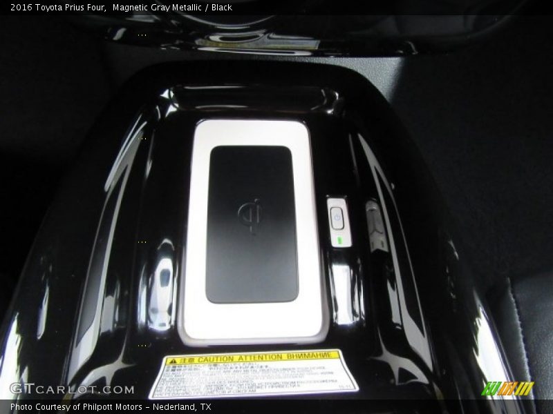 Magnetic Gray Metallic / Black 2016 Toyota Prius Four