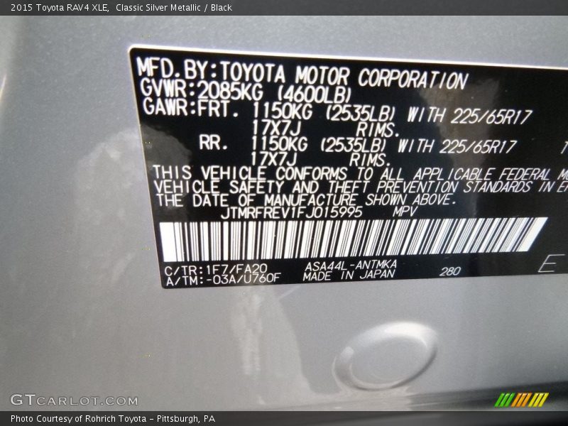 Classic Silver Metallic / Black 2015 Toyota RAV4 XLE