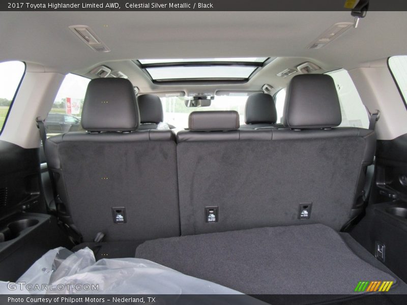 Celestial Silver Metallic / Black 2017 Toyota Highlander Limited AWD