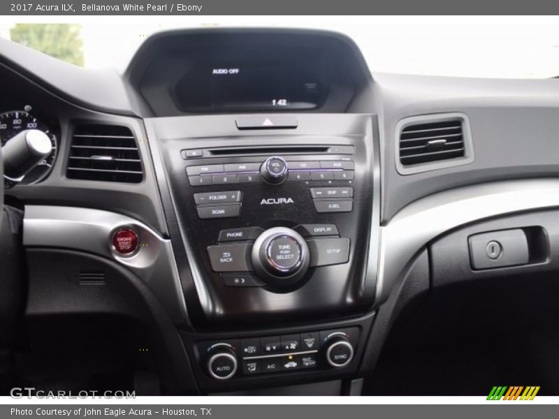 Bellanova White Pearl / Ebony 2017 Acura ILX