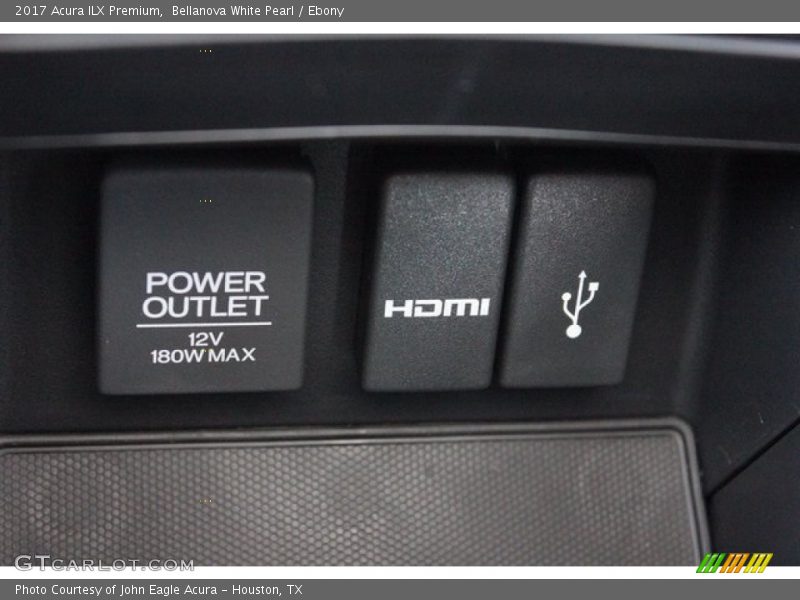 Bellanova White Pearl / Ebony 2017 Acura ILX Premium
