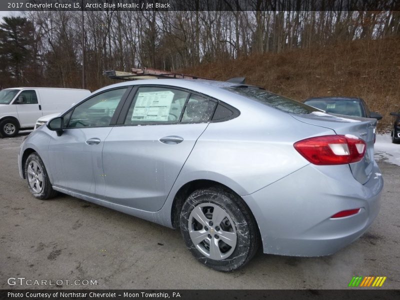 Arctic Blue Metallic / Jet Black 2017 Chevrolet Cruze LS