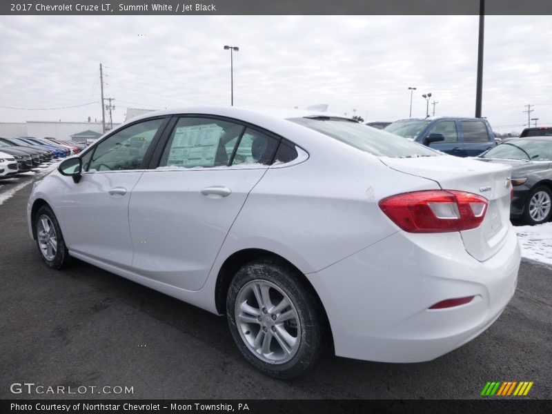 Summit White / Jet Black 2017 Chevrolet Cruze LT