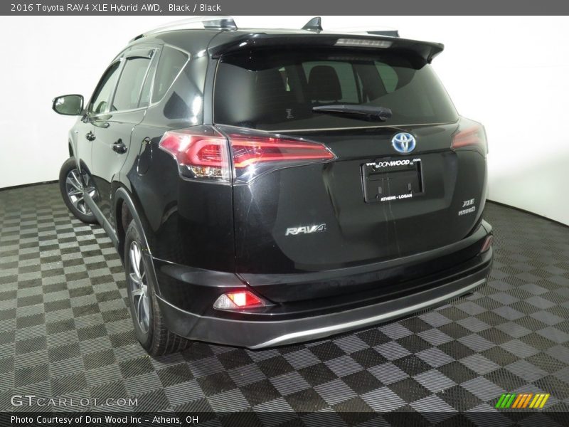 Black / Black 2016 Toyota RAV4 XLE Hybrid AWD