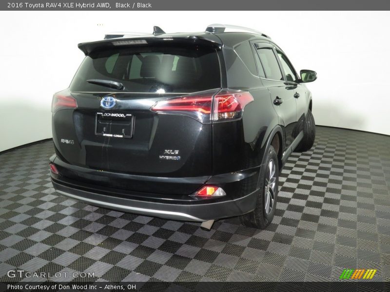 Black / Black 2016 Toyota RAV4 XLE Hybrid AWD