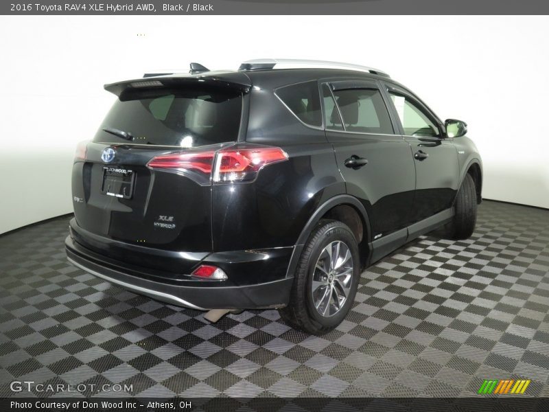 Black / Black 2016 Toyota RAV4 XLE Hybrid AWD