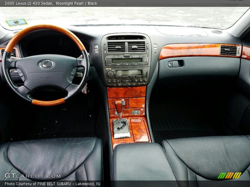 Moonlight Pearl / Black 2005 Lexus LS 430 Sedan