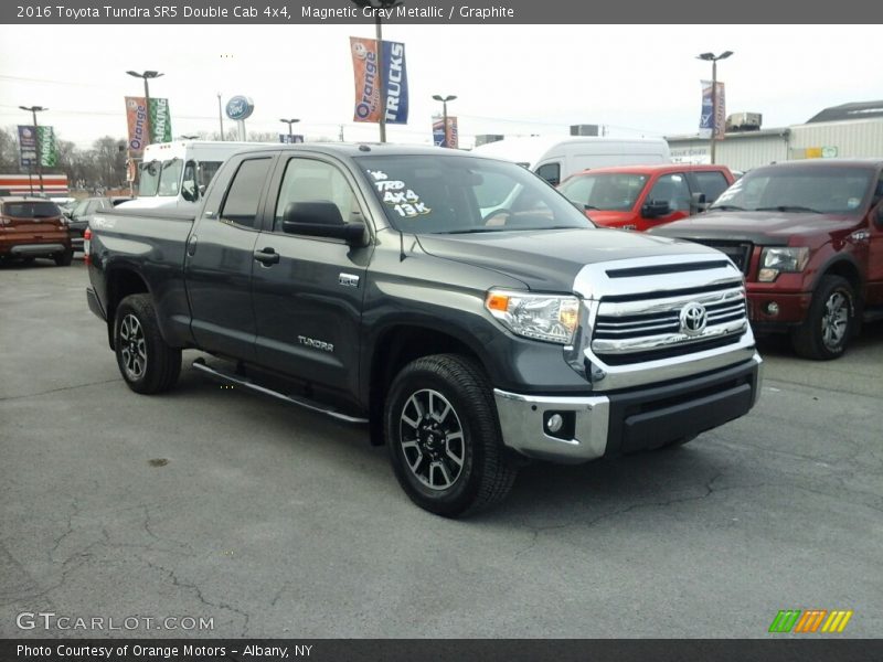 Magnetic Gray Metallic / Graphite 2016 Toyota Tundra SR5 Double Cab 4x4