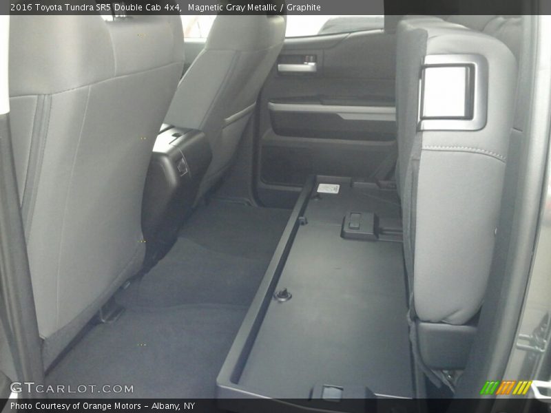 Magnetic Gray Metallic / Graphite 2016 Toyota Tundra SR5 Double Cab 4x4