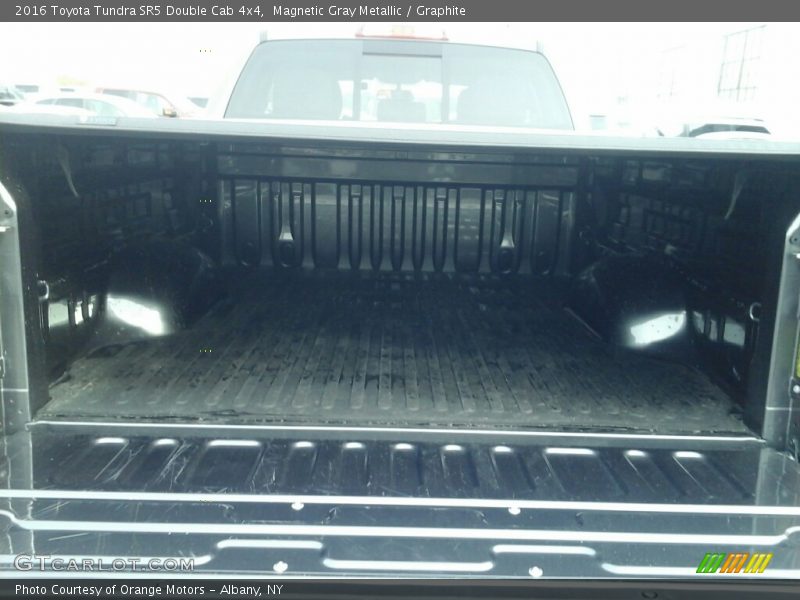 Magnetic Gray Metallic / Graphite 2016 Toyota Tundra SR5 Double Cab 4x4