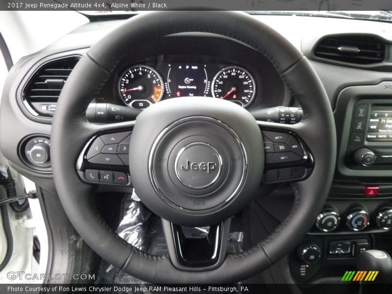 Alpine White / Black 2017 Jeep Renegade Altitude 4x4