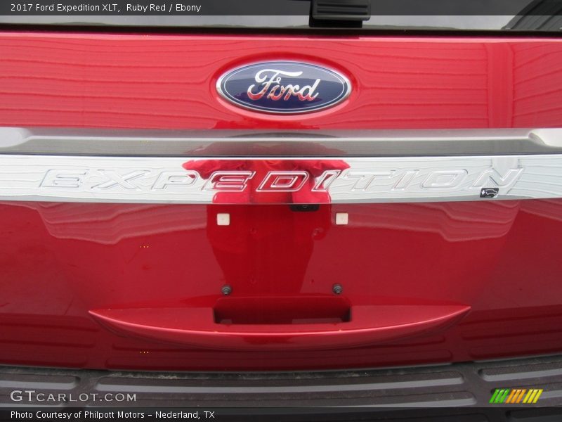 Ruby Red / Ebony 2017 Ford Expedition XLT