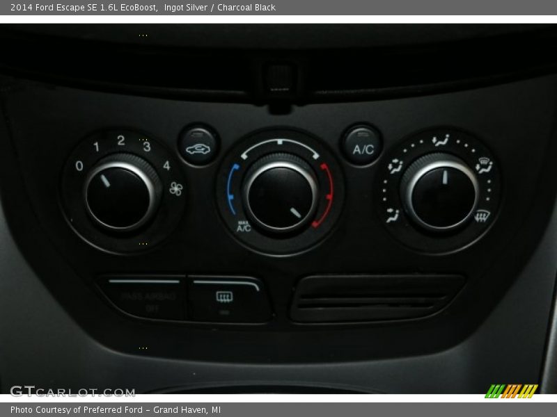 Ingot Silver / Charcoal Black 2014 Ford Escape SE 1.6L EcoBoost