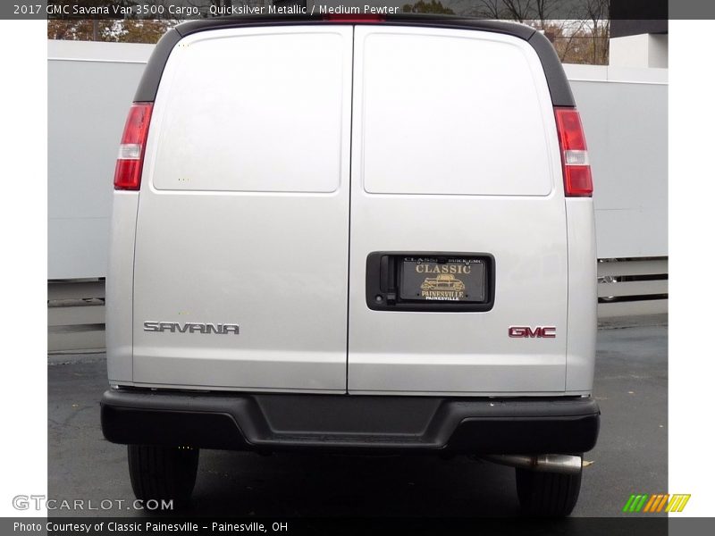 Quicksilver Metallic / Medium Pewter 2017 GMC Savana Van 3500 Cargo