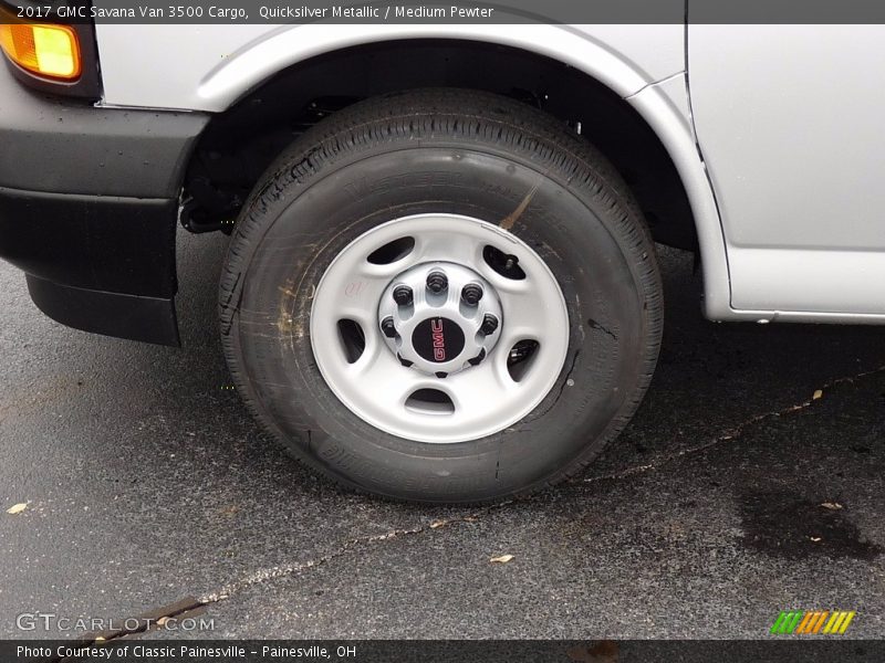 Quicksilver Metallic / Medium Pewter 2017 GMC Savana Van 3500 Cargo