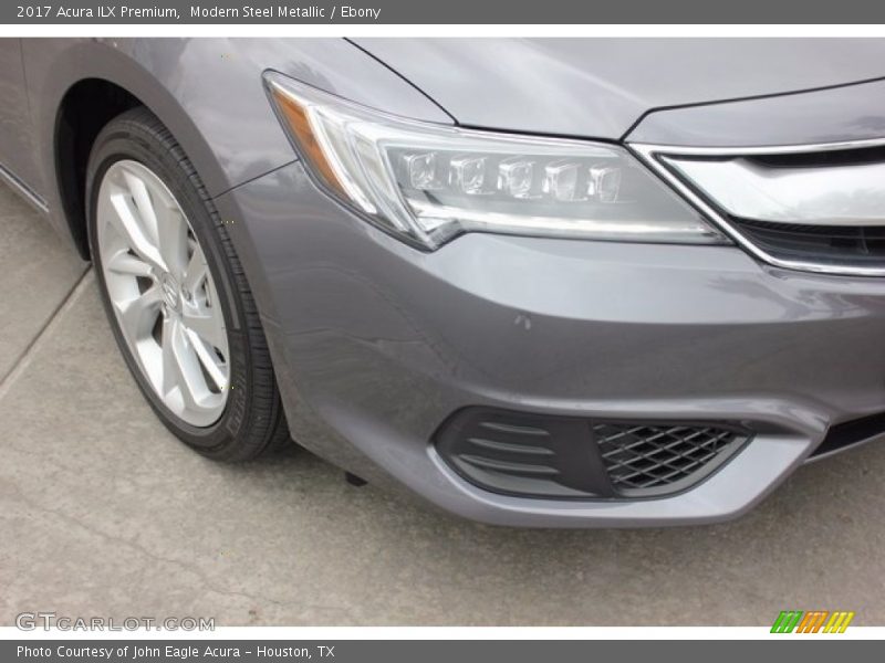 Modern Steel Metallic / Ebony 2017 Acura ILX Premium